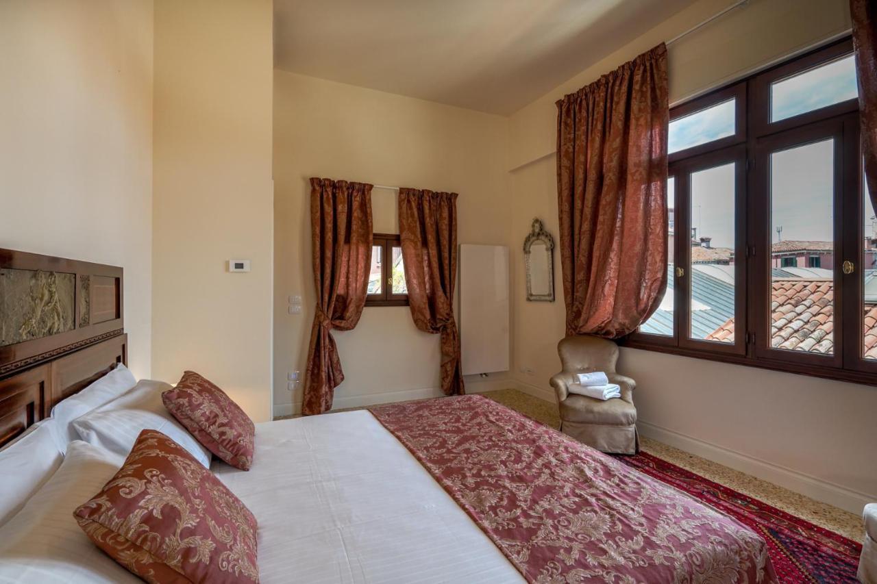 Ca' Longo Palace Damasco Βενετία Εξωτερικό φωτογραφία