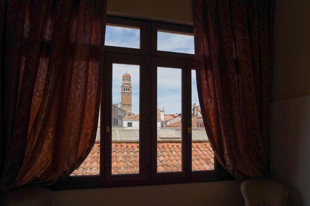 Ca' Longo Palace Damasco Βενετία Εξωτερικό φωτογραφία